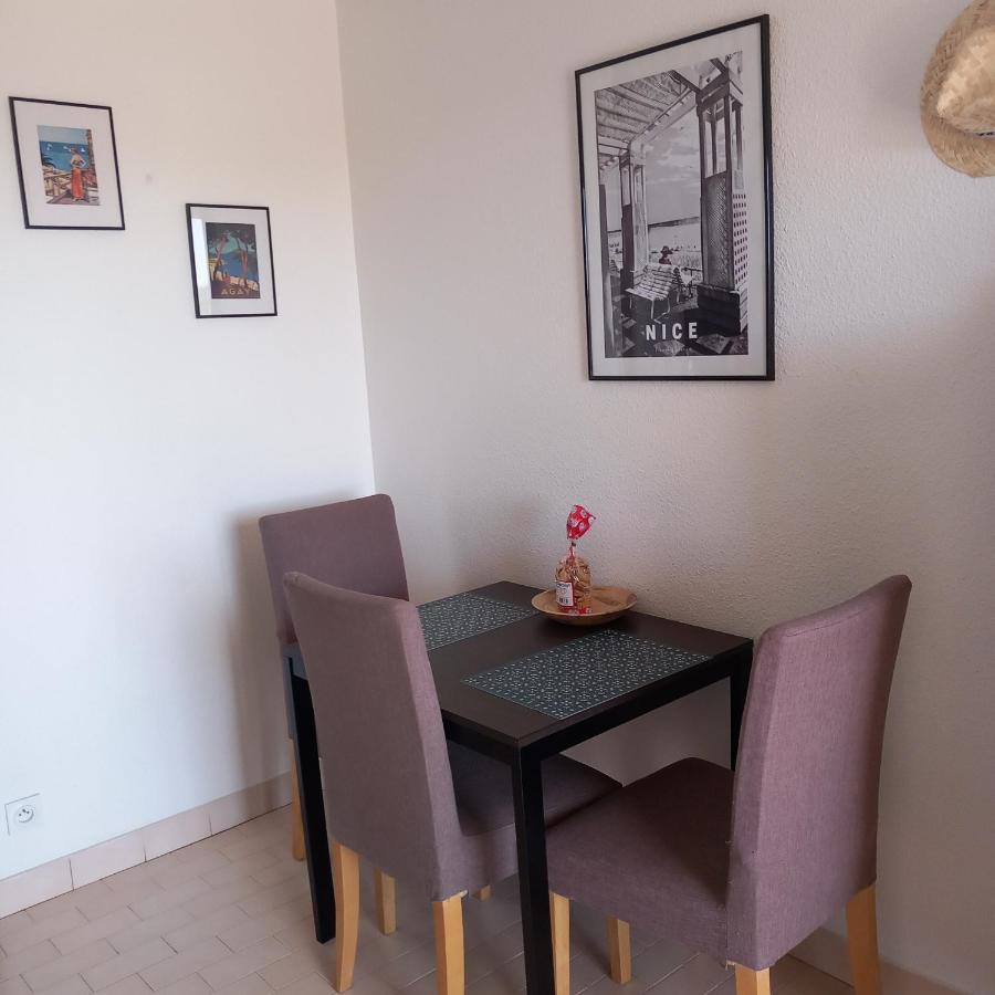 Appartement Vue Mer Piscines Parking Les Coraux Agay Plage Saint-Raphaël 외부 사진