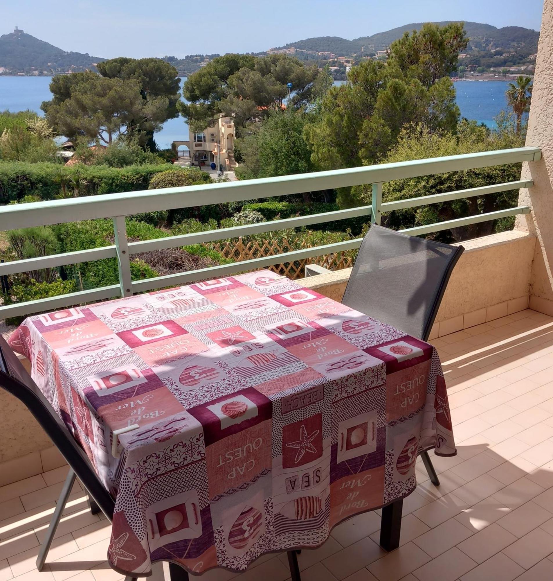 Appartement Vue Mer Piscines Parking Les Coraux Agay Plage Saint-Raphaël 외부 사진