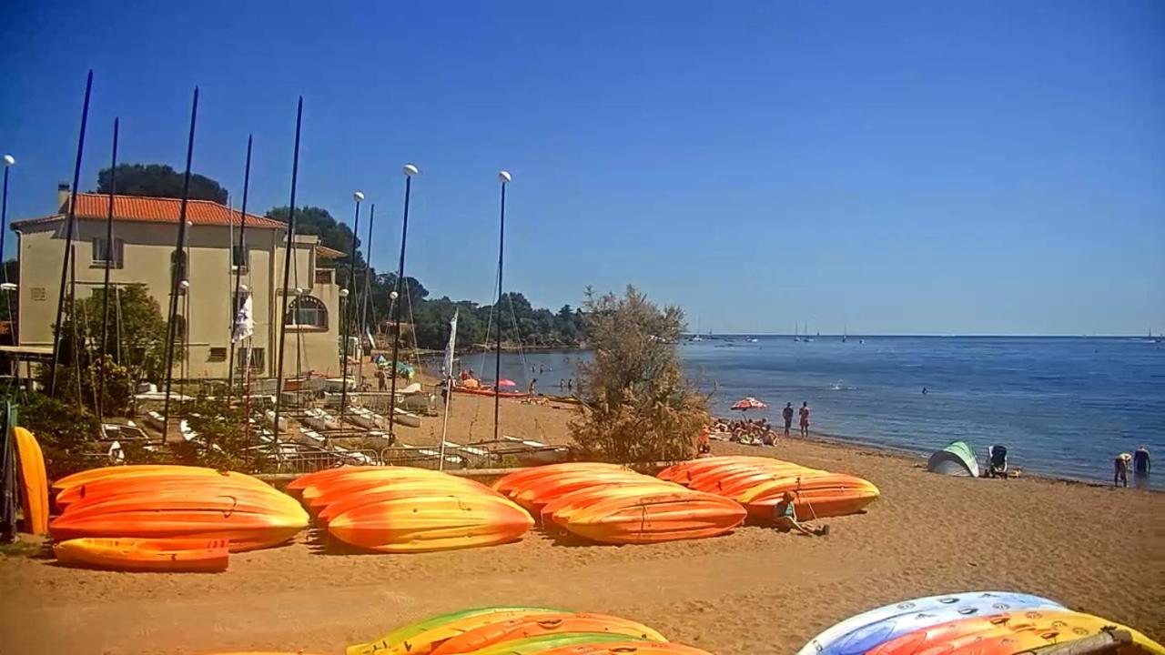 Appartement Vue Mer Piscines Parking Les Coraux Agay Plage Saint-Raphaël 외부 사진